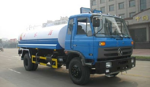 東風(fēng)153灑水車