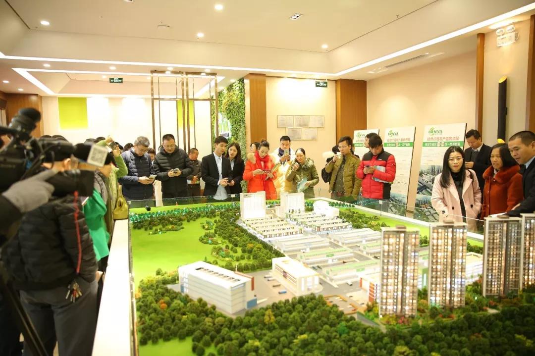 【旺鋪搶購】綠然燈塔農產(chǎn)品物流園黃金鋪位，鋪鋪含金，商機無(wú)限，不要錯過(guò)啦！