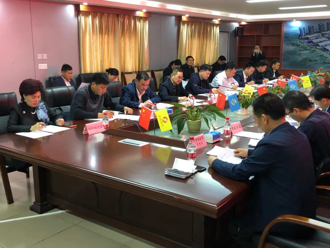 【物流園動(dòng)態(tài)】河源市副市長(cháng)賴(lài)小衛率市、縣有關(guān)部門(mén)在綠然燈塔農產(chǎn)品物流園項目現場(chǎng)辦公，解決物流園招商政策支持問(wèn)題
